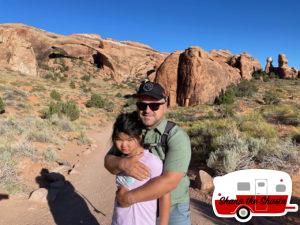 168-Dad-with-Daughter-at-Landscape-Arch