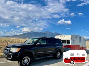 23-Retro-Camper-with-Blanca-Peak