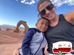 82-Sweet-Boy-and-Mom-at-Delicate-Arch