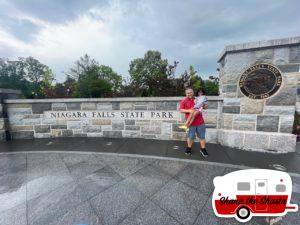 Niagara-Falls-State-Park-Entrance